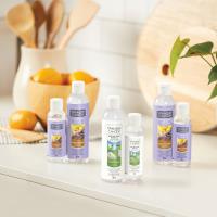 Yankee Candle Clean Cotton Anti-Bacterial Hand Sanitiser Gel 250ml Extra Image 2 Preview